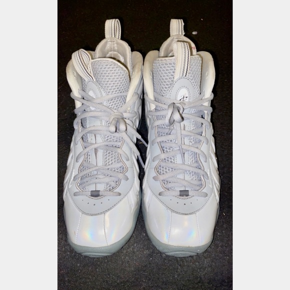 smoke grey foamposites